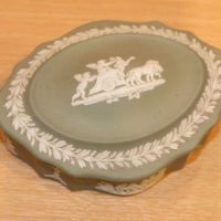 Wade trinket pot