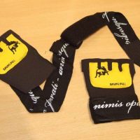 Gel padded hand wrap and punching glove / cycling type glove.