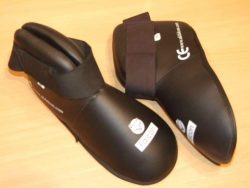 Martial arts Kickboxing boots. SALE old stock. From £35. 00 Now £15.00 ! A pair.  L size