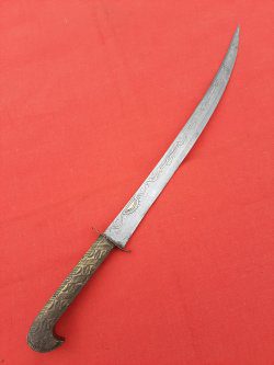 (MFD0001) Antique North African Flyssa Dagger