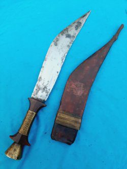 ( AFD0002) Antique or Vintage African dagger