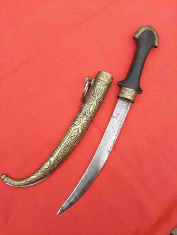 (MKJ0006) Antique North African Moroccan Koummya Jambyia Dagger