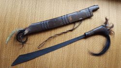 (BHHMAN0001) Antique/Vintage Borneo Head Hunters Mandau Sword