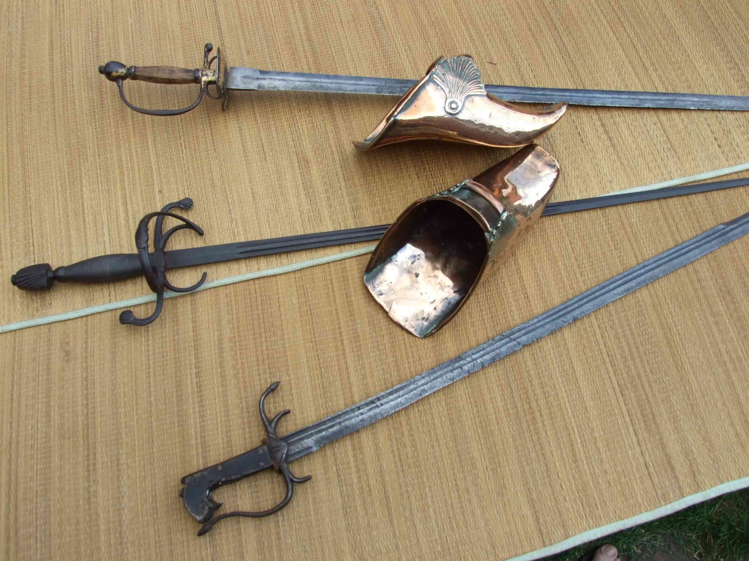 (COPHORSEST0001) Antique 17th-18th Century Copper Horse Calvarymans stirrups - Image 4
