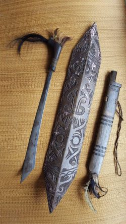 (SmBornDancShd0001) Small Antique/Vintage Borneo Dance Shield