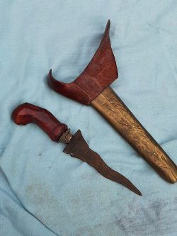 (AMK0002)  Vintage Very small Amulet Keris kris