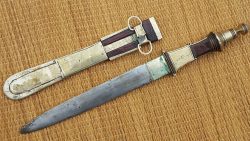 Antique Tureg Chiefs Dagger with silver scabbard