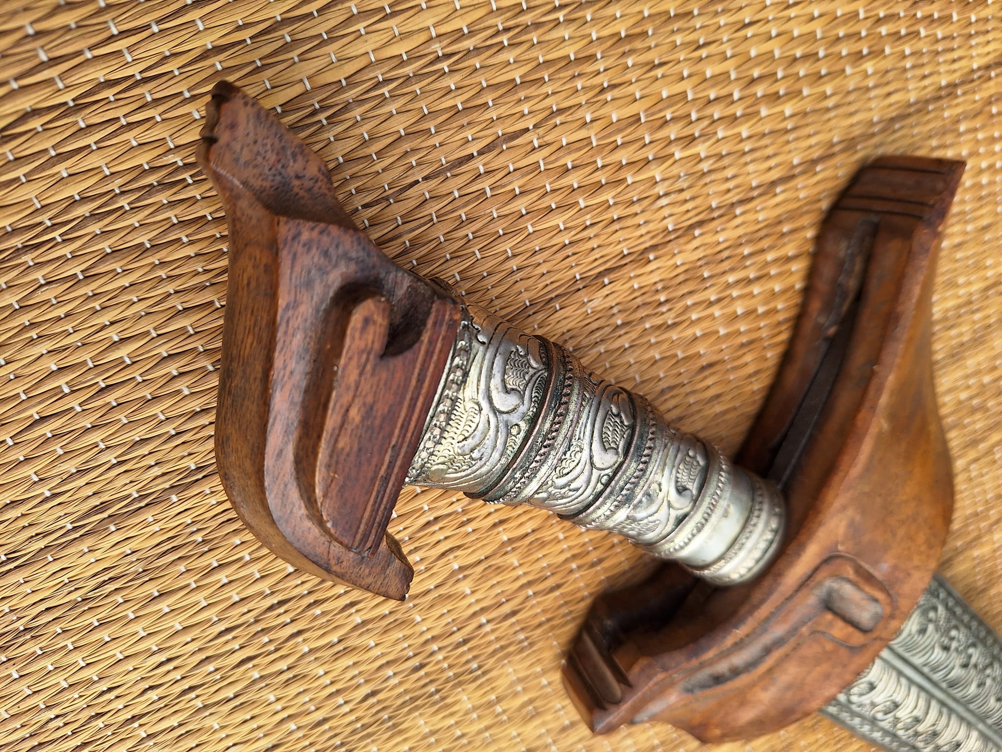 vintage moro philippine kris smaller sized sword