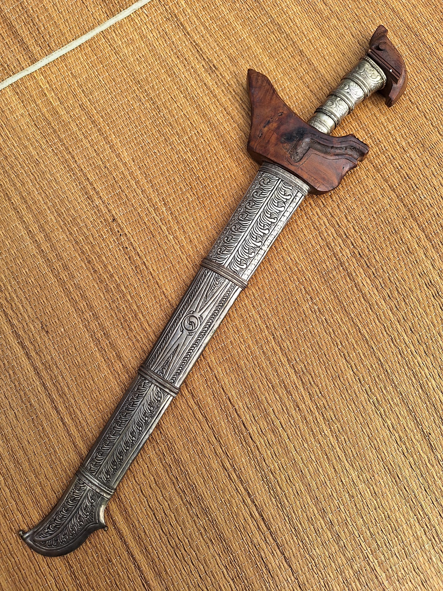 vintage moro philippine kris smaller sized sword