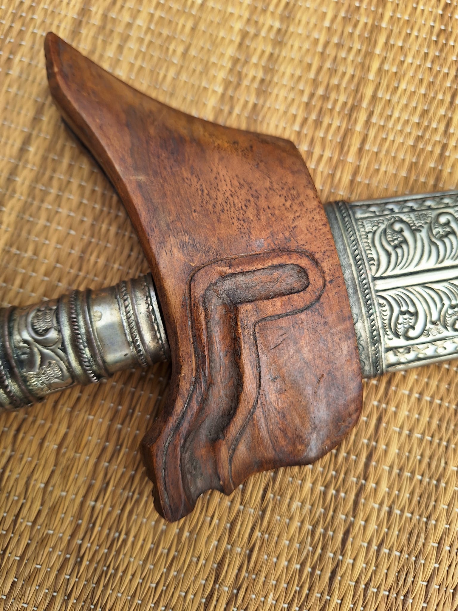 vintage moro philippine kris smaller sized sword