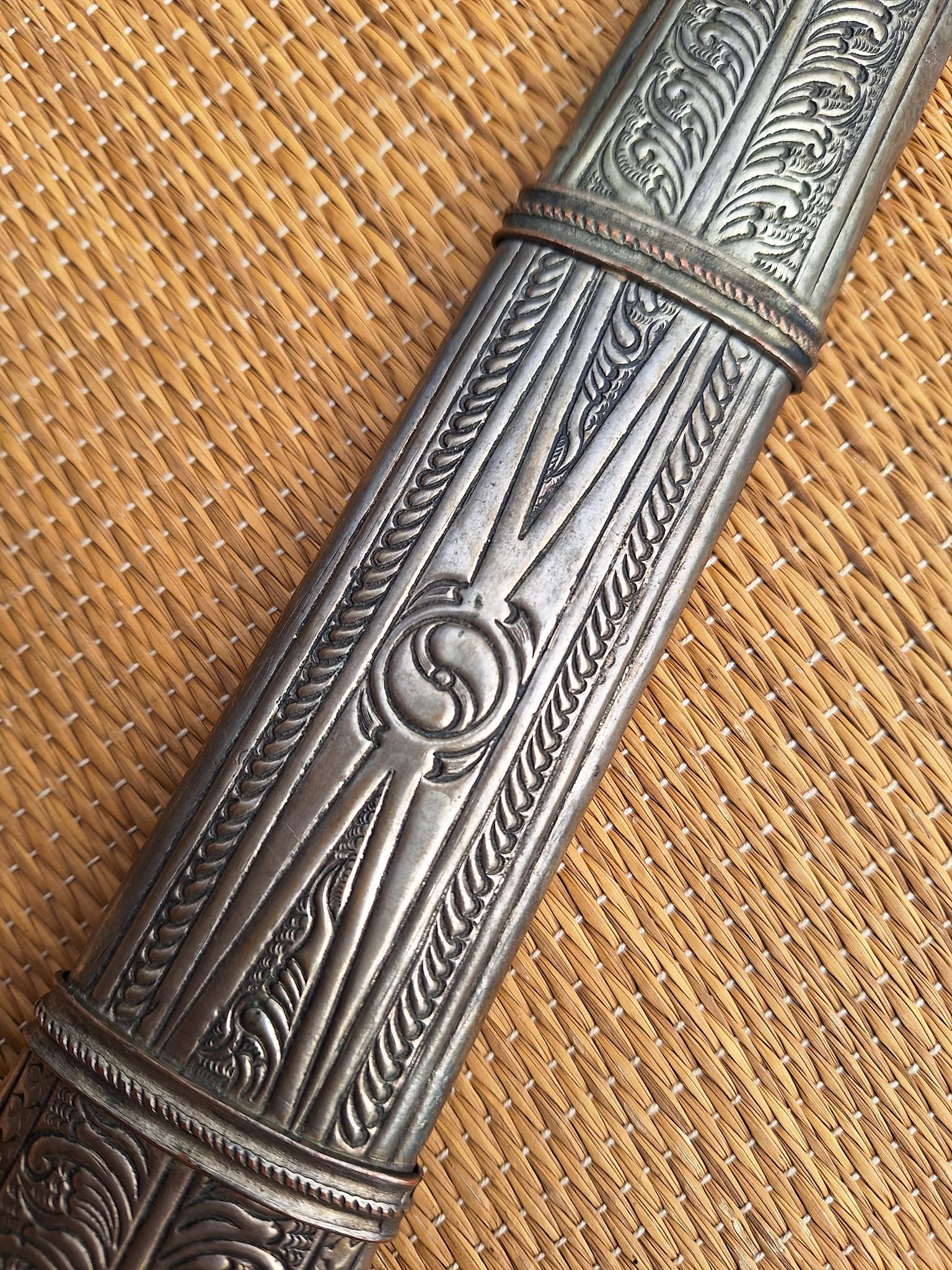 vintage moro philippine kris smaller sized sword